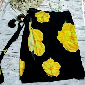 Sarong Black Yellow Mini Wrap Skirt Hawaiian New